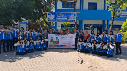 Gandeng UMKM Binaan, Astra Motor Sulawesi Selatan Edukasi 219 Siswa Baru SMPN 40 Makassar Mengenai Pemilahan Sampah