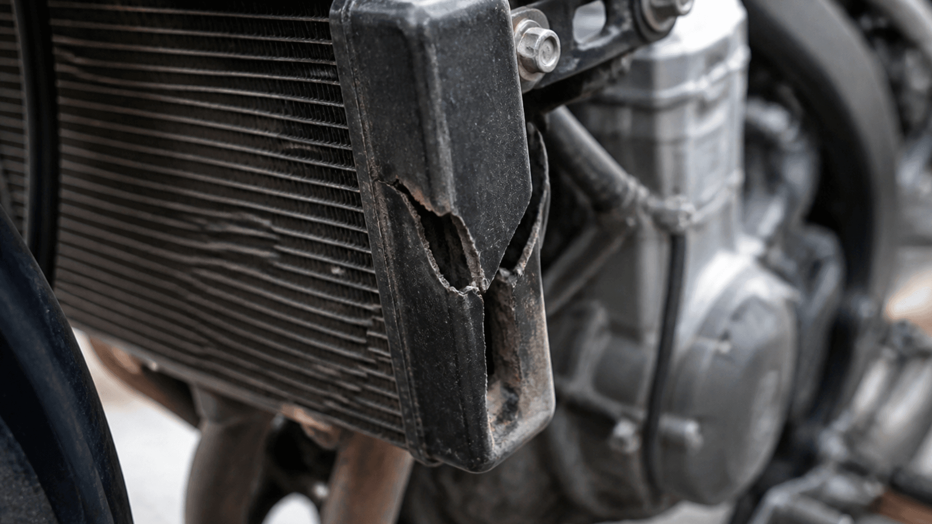 Radiator Motor Pecah, Bagaimana Tips Mencegahnya?