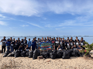 Astra Motor Kaltim 1 Jalankan Aksi Bersih-bersih sampah Bersama Ditpolairud, Jurnalis dan Gen Z