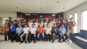 Cerdas dan Berprestasi bersama Astra Motor Kalbar #AMSmart