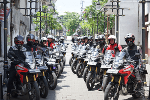 Intip Fun Ride Challenges Honda CB150X Jawa Tengah Bareng Mario Iroth
