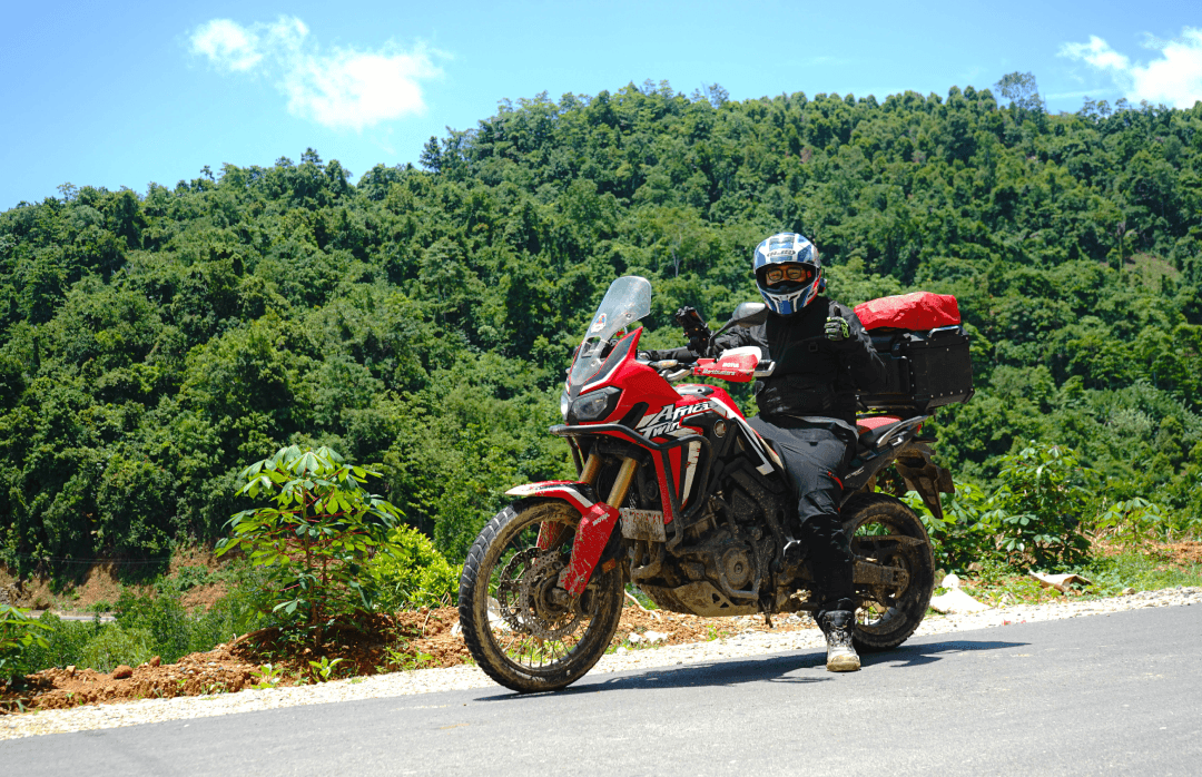 Ada Rencana Touring? Ini 7 Aksesoris Motor yang Wajib Ada
