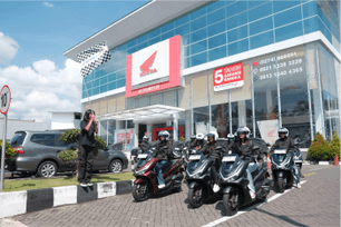 “Girls Gone Ride” Riding Spesial Hari Kartini Bersama New Honda PCX160 RoadSync