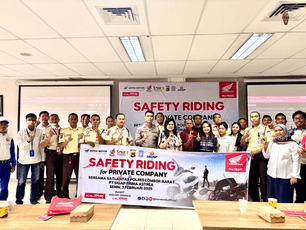 Astra Motor Bersama Satlantas Polres Lombok Menggelar Pelatihan Safety Riding