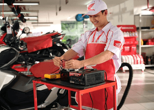 Tips Perawatan Aki Sepeda Motor