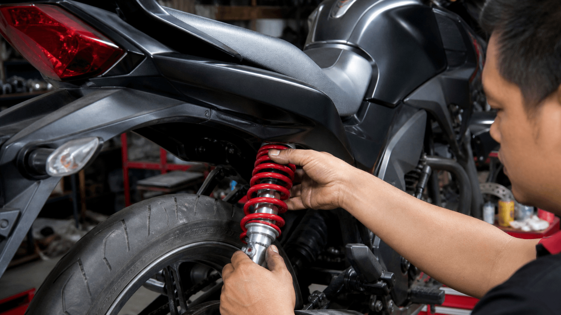Mengenal Jenis-Jenis Shockbreaker Motor dan Cara Menyetel Stelan Preload